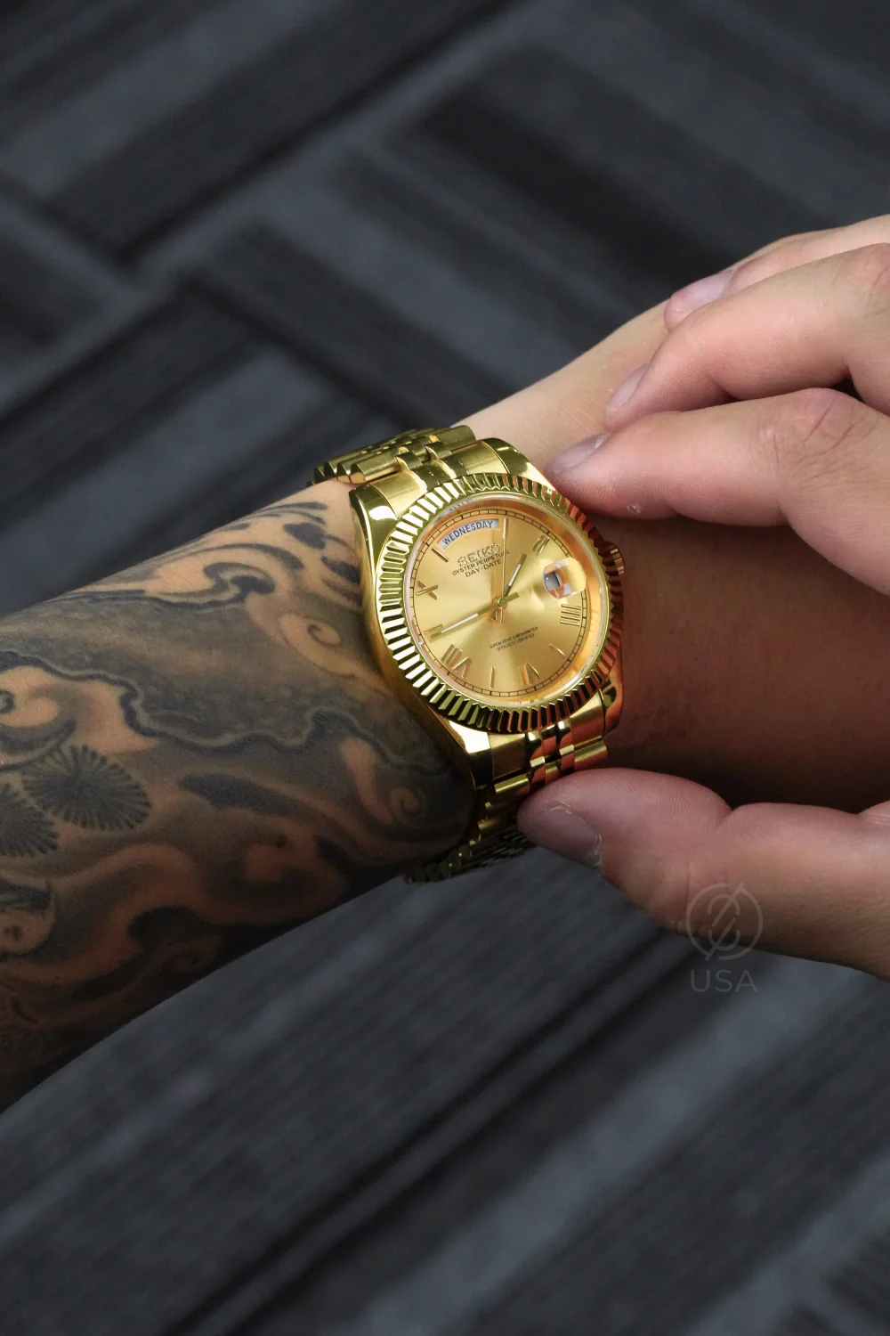 Mod Day-Date Gold