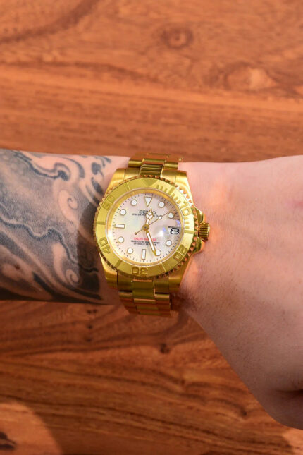 Mod Yacht -Master Gold Pearl - SKYRIM WRIST